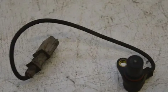 Audi A6 S6 C6 4F Crankshaft position sensor 0251210146