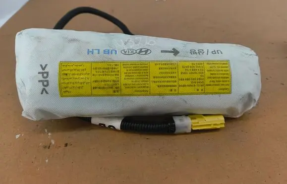 Renault Captur Seat airbag 889101W000