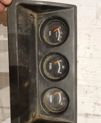 Isuzu Trooper Speedometer (instrument cluster)