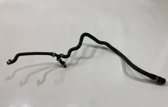 BMW 7 E65 E66 Engine coolant pipe/hose