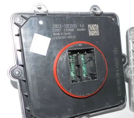 Jaguar I-Pace LED ballast control module J9D313F005AA 147000046900 J9D3-13E005-AA