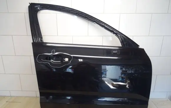 Volvo XC60 Front door