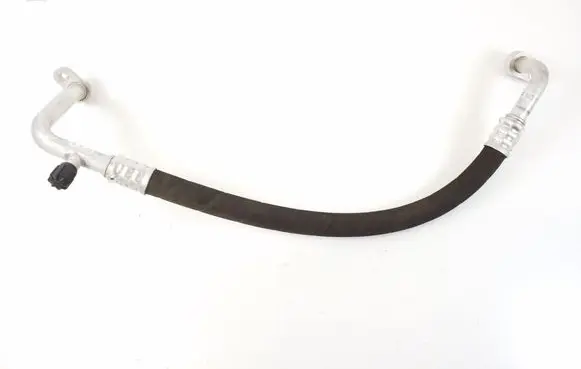 Air conditioning (A/C) pipe/hose