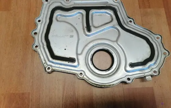 Opel Insignia B Timing chain cover 55486383
