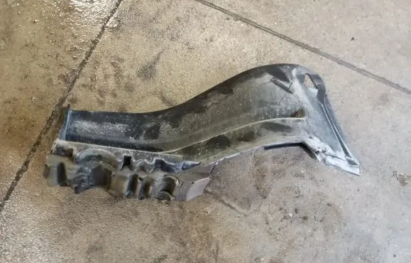 Jeep Grand Cherokee Other engine bay part 68148905AA