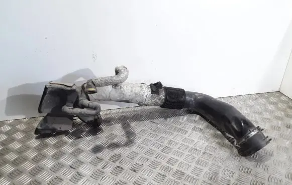 Ford Focus C-MAX Intercooler hose/pipe 3M519A673HF