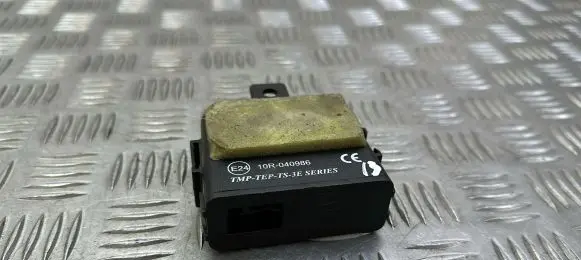 Ford Mondeo MK V Parking PDC control unit/module 10R040986