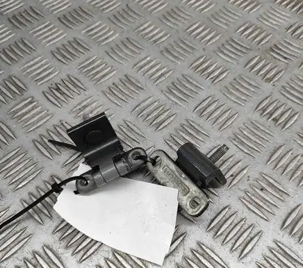 Volkswagen T-Roc Tailgate/trunk/boot hinge 5G6827301D