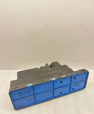 Mercedes-Benz E W210 Central locking vacuum pump 2108000648