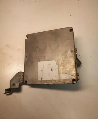 Toyota Avensis Verso Engine control unit/module 8966144300