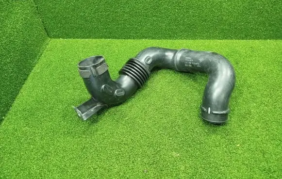 Renault Master III Air intake duct part 165554107R 70356875 LSA496