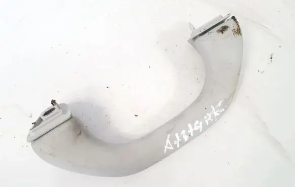 Volkswagen Touran I Front interior roof grab handle