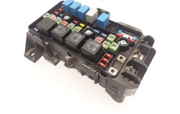 Hyundai ix 55 Fuse module 919503J021