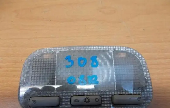 Peugeot 308 Headlining lighting console trim 9682063980