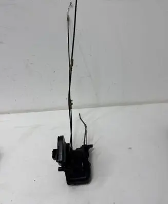 Mazda 2 Front door lock DE9059J