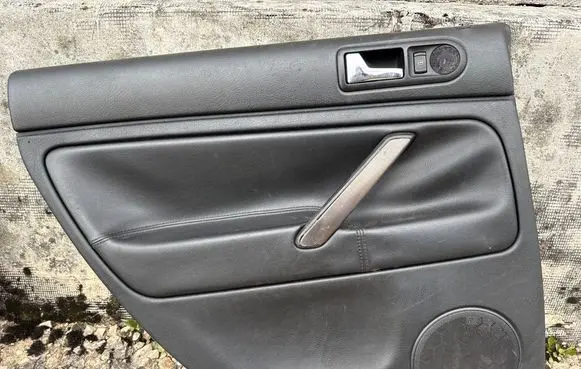 Volkswagen PASSAT B5.5 Rear door card panel trim 3B0868473A