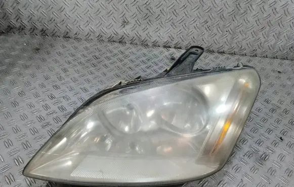 Ford C-MAX I Headlight/headlamp