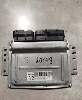 Nissan X-Trail T30 Engine control unit/module 27452151 A56Y28 A56-Y28