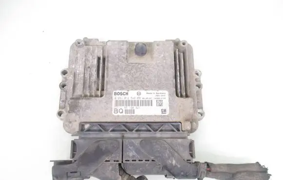 Opel Astra H Engine control unit/module 55198921 0281012548