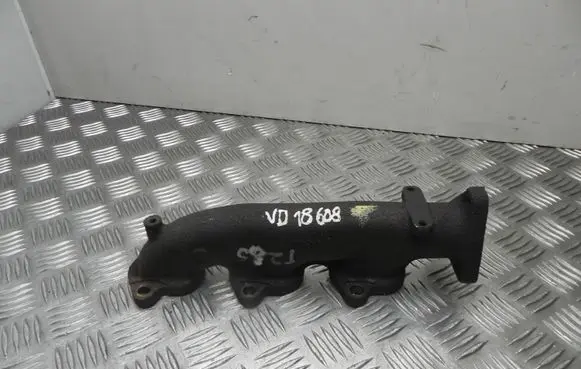 Audi A8 S8 D3 4E Exhaust manifold 059253034 VD18608