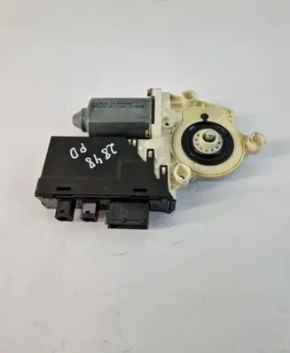 Peugeot 807 Front door window regulator motor 1400208580