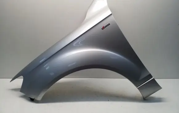 Audi Q7 4L Fender