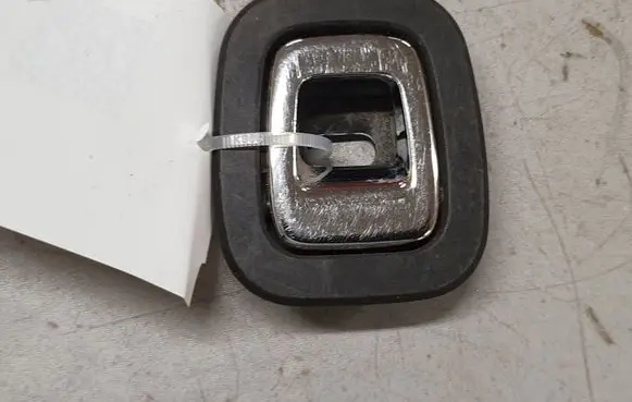 Citroen C5 Tie down hook / loop 978372637700