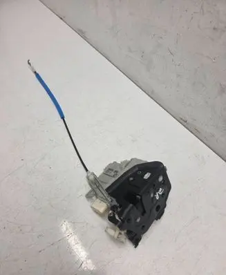 Audi S5 Front door lock 8J1837016C