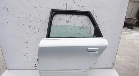 Seat Exeo (3R) Rear door