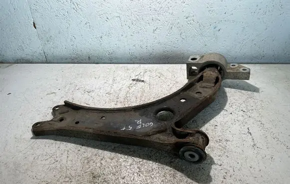 Volkswagen Golf Plus Front lower control arm/wishbone