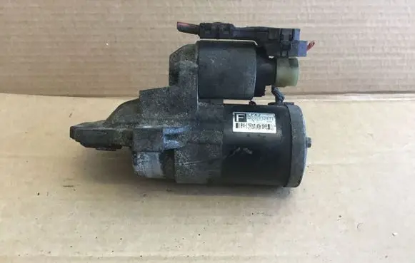 Mazda 6 Starter motor M000T32871 LF4J
