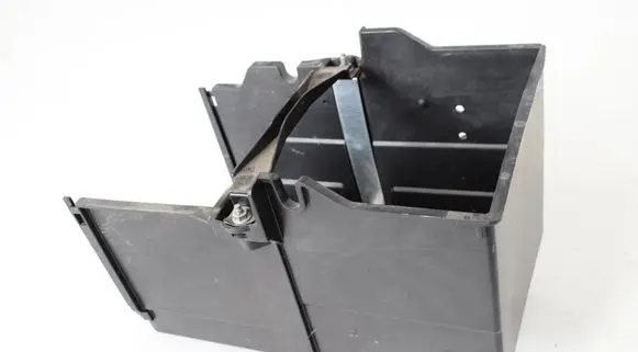 Ford C-MAX II Battery box tray AM5110723AE