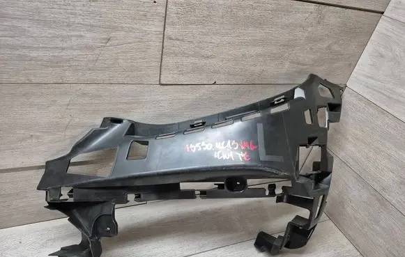 Mercedes-Benz E AMG W213 Front bumper mounting bracket A2138852300