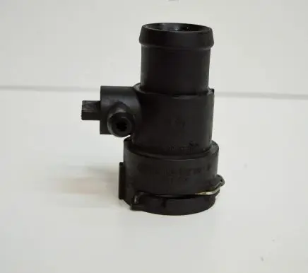 Audi A4 S4 B8 8K Engine coolant pipe/hose 8K0122291F