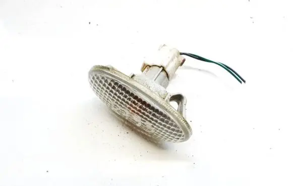 Mazda 6 Front fender indicator light p2829