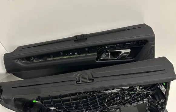 Porsche Macan (95B) Seat and door cards trim set 95B867306