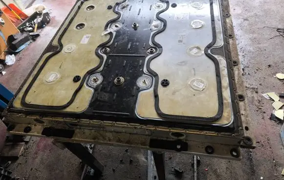 Ford Explorer EV Hybrid/electric vehicle battery tray 1EA915340AN