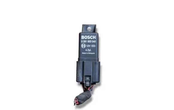 Dodge Journey Glow plug pre-heat relay 0281003040 05033351AA