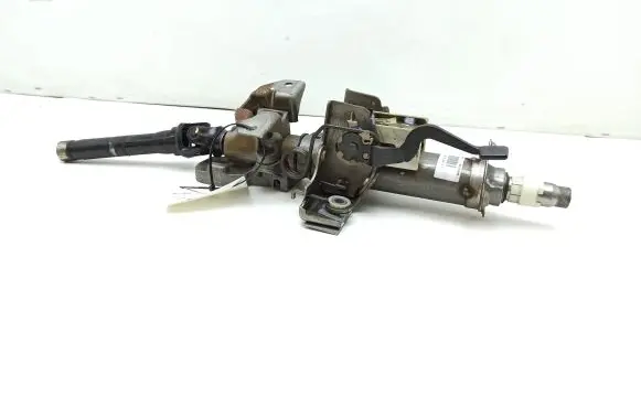 Mercedes-Benz Vito Viano W639 Steering wheel axle A6394620420 D9135070
