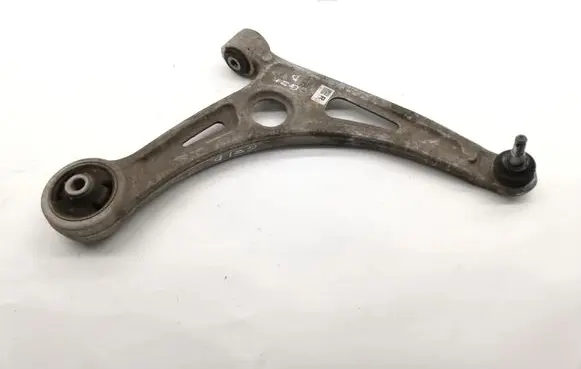 Hyundai Kona I Front lower control arm/wishbone 