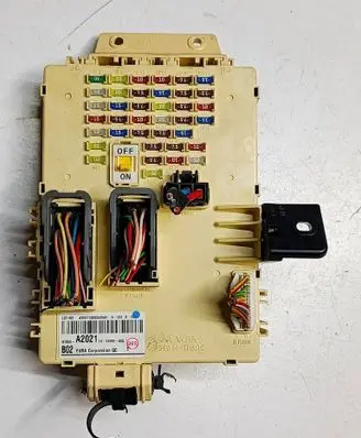 KIA Ceed Fuse box set 91950-A2021 A20211302020491 1013201005