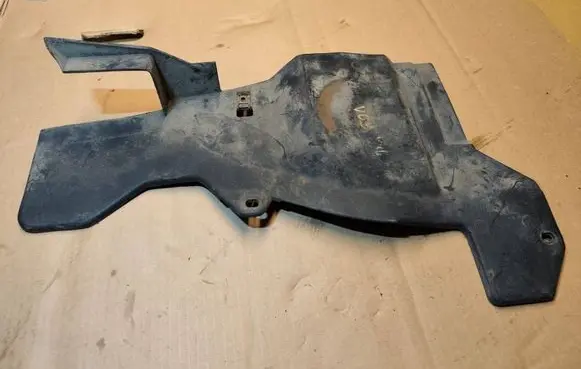 Chrysler Voyager Engine splash shield/under tray