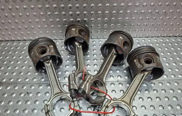 Fiat Fiorino Piston with connecting rod S27624537 199A9000