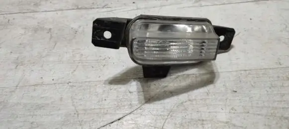 Volkswagen Tiguan Number plate light 33380623