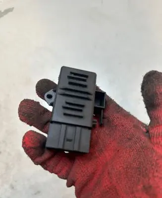 Skoda Rapid (NH) Seat heating relay 6R0959772 6R0959772E