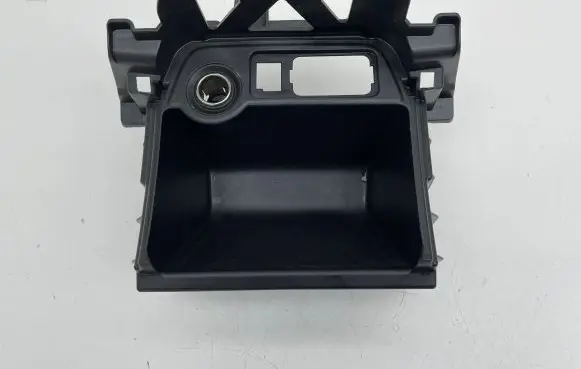Mitsubishi Outlander Glove box central console 