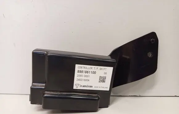 Isuzu D-Max Gearbox control unit/module 8981861100 2065D001 24031695A