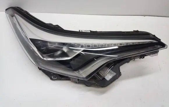 Toyota C-HR I Headlight/headlamp 81110F4071 24012017