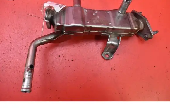 Toyota Prius+ (ZVW40) EGR valve cooler 2560137010