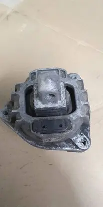 BMW 7 F01 F02 F03 F04 Engine mount bracket 6775906 68623513